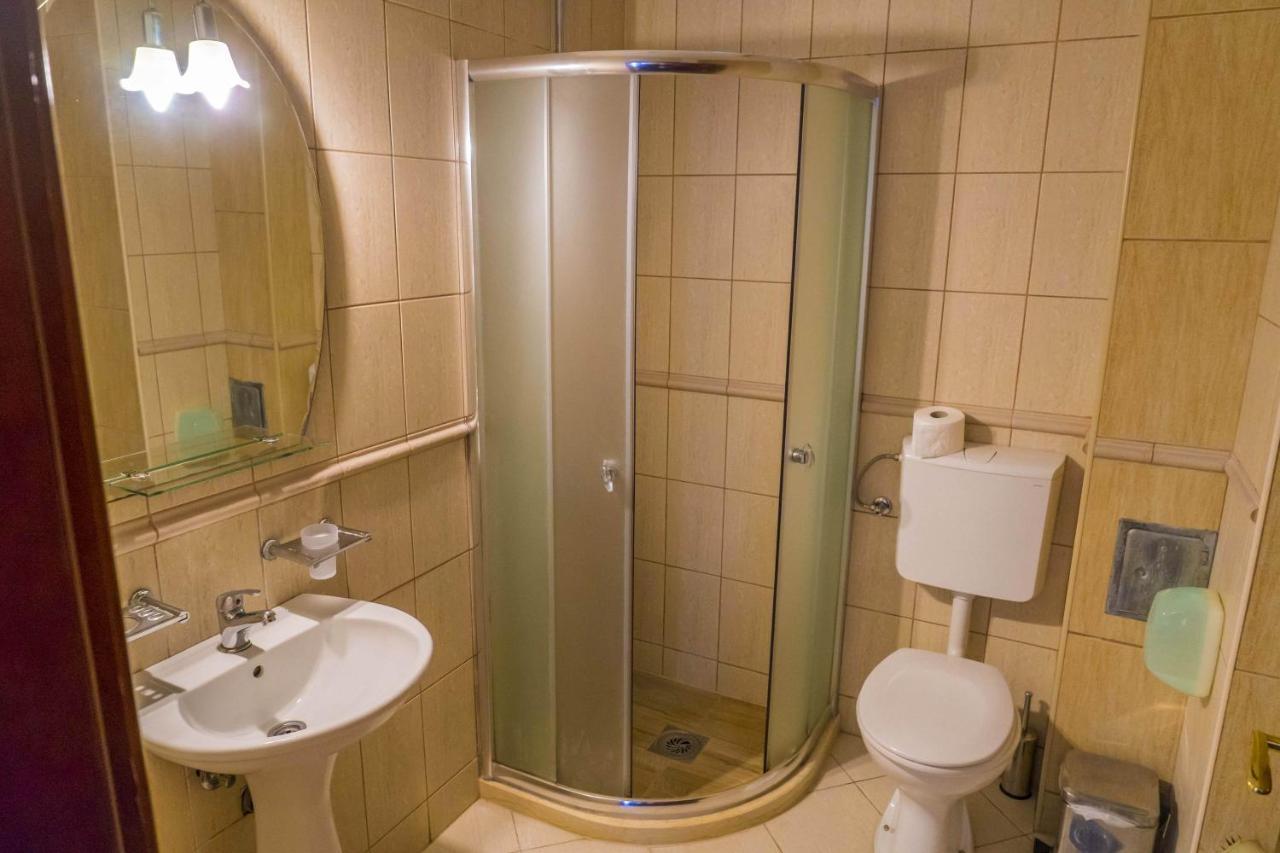 Apartmani Nilaj Ulcinj Exterior foto